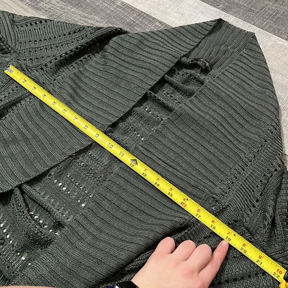 NWOT Forever 21 Gray Sweater Wrap Cardigan Short Sleeve Cocoon Tunic Dolman - Picture 11 of 14